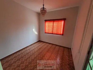 Casa com 2 Quartos para alugar, 73m² no Centro, Mogi Mirim