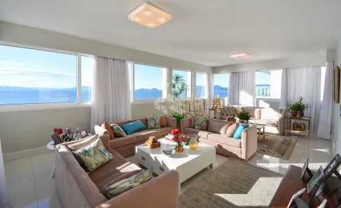 Apartamento com 3 Quartos à venda, 377m² no Centro, Florianópolis