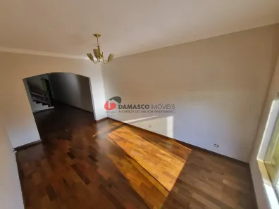 Sobrado com 3 Quartos à venda, 207m² no Campestre, Santo André