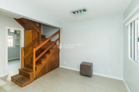 Casa de Condomínio com 3 Quartos à venda, 83m² no Humaitá, Porto Alegre