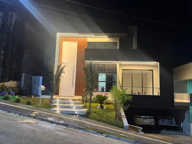 Casa de Condomínio com 4 Quartos à venda, 250m² no Condomínio do Lago 1ª Etapa, Goiânia