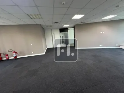 Sala Comercial para alugar, 133m² no Cidade Monções, São Paulo