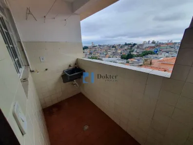 Casa com 2 Quartos para alugar, 60m² no Vila Zat, São Paulo