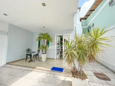 Casa com 4 Quartos para alugar, 180m² no São Francisco, Niterói
