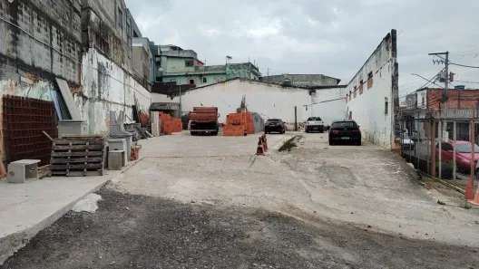 Lote/Terreno para alugar, 882m² no Vila Flórida, Guarulhos
