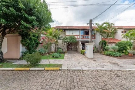 Casa de Condomínio com 3 Quartos à venda, 234m² no Cavalhada, Porto Alegre