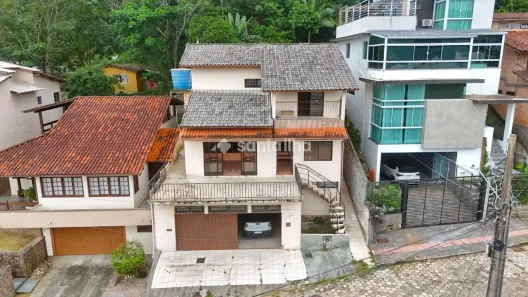 Casa com 4 Quartos à venda, 263m² no Itacorubi, Florianópolis