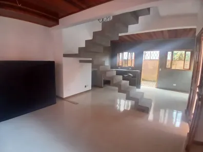 Sobrado com 2 Quartos à venda, 100m² no Boiçucanga, São Sebastião