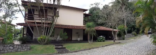 Casa de Condomínio com 4 Quartos à venda, 566m² no Badu, Niterói