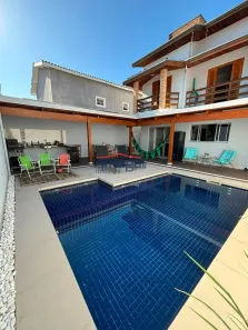 Sobrado com 3 Quartos à venda, 198m² no Loteamento Villa Branca, Jacareí