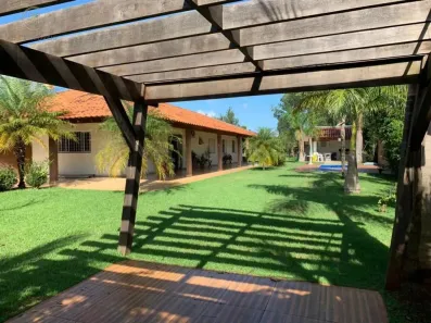 Fazenda/Sítio com 6 Quartos para alugar, 2000m² no Centro, Londrina