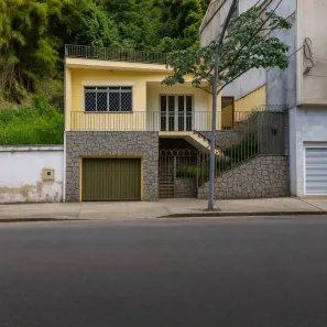 Casa com 4 Quartos à venda, 240m² no Paineiras, Juiz de Fora