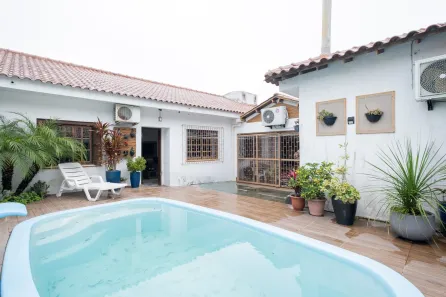 Casa com 4 Quartos à venda, 226m² no Areal, Pelotas