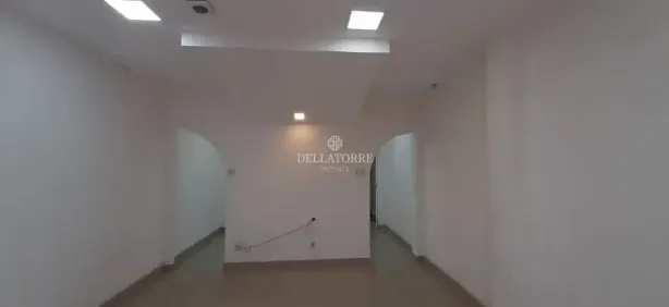 Ponto Comercial para alugar, 51m² no Várzea, Teresópolis