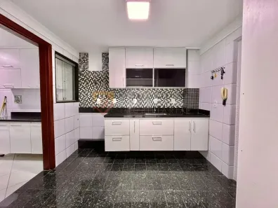 Casa com 4 Quartos à venda, 206m² no Jardim Camburi, Vitória