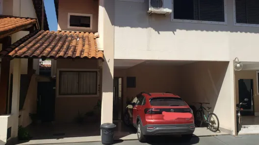 Casa de Condomínio com 3 Quartos à venda, 160m² no Vila São João, Goiânia