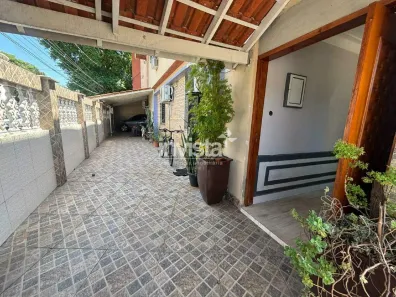 Casa com 3 Quartos à venda, 114m² no Encruzilhada, Santos