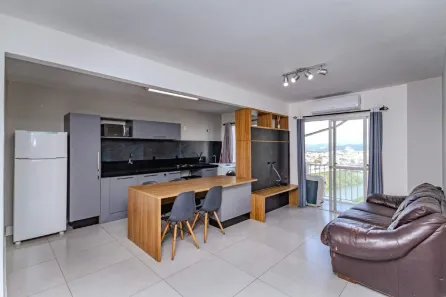 Apartamento com 2 Quartos à venda, 74m² no Centro, Balneário Camboriú