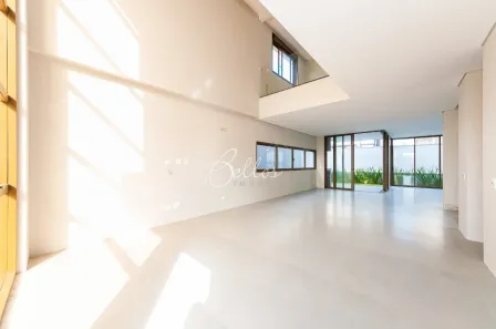Casa com 4 Quartos à venda, 290m² no São Braz, Curitiba