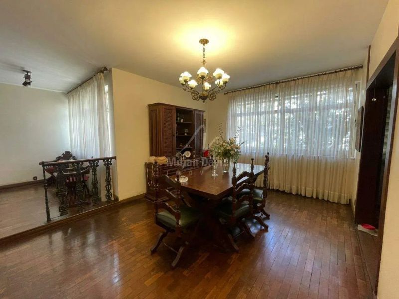 Apartamento com 3 quartos — Sion, Belo Horizonte