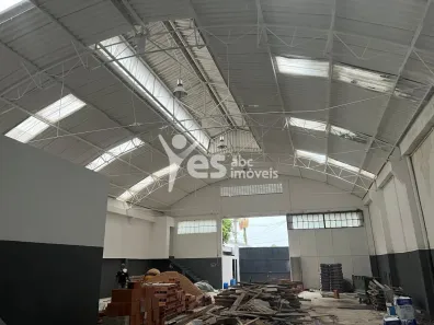 Galpão/Depósito/Armazém com 5 Quartos para alugar, 1350m² no Campestre, Santo André
