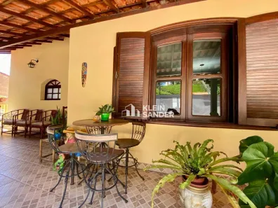 Casa com 10 Quartos à venda, 352m² no Cônego, Nova Friburgo
