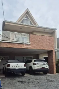 Sobrado com 3 Quartos à venda, 297m² no Pedro Moro, São José dos Pinhais