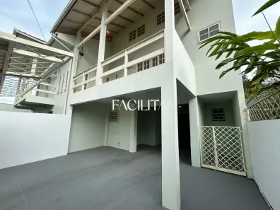 Casa com 1 Quarto para alugar, 80m² no Rio Tavares, Florianópolis