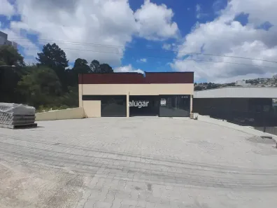 Sala Comercial para alugar, 400m² no Cruzeiro, Caxias do Sul