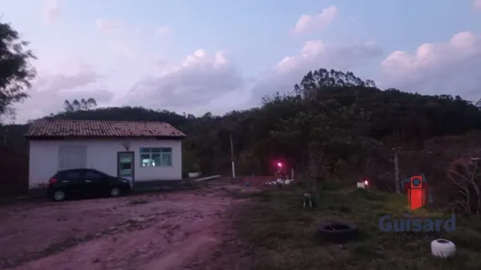 Fazenda/Sítio com 2 Quartos à venda, 1700m² no Área Rural de Taubaté, Taubaté