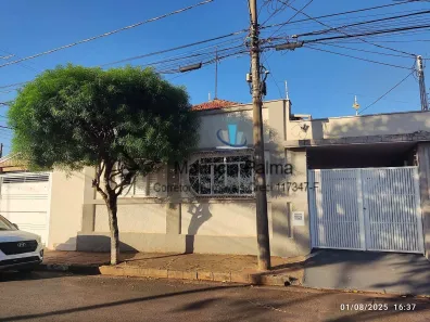 Casa com 4 Quartos à venda, 157m² no Vila Progresso, Araraquara
