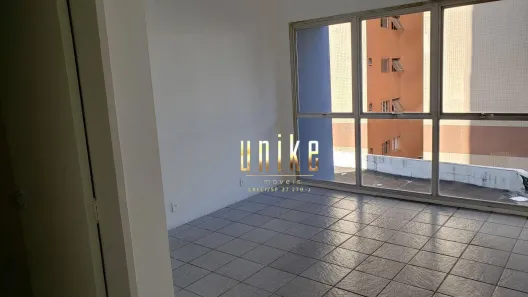 Sala Comercial à venda, 28m² no Centro, São José dos Campos