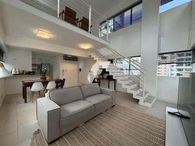 Apartamento com 2 Quartos à venda, 86m² no Centro, Florianópolis