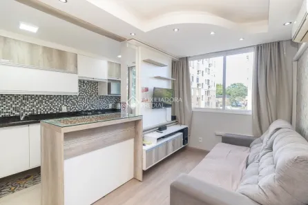 Apartamento com 2 Quartos para alugar, 45m² no Cristal, Porto Alegre