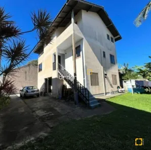 Casa com 7 Quartos à venda, 220m² no Ingleses do Rio Vermelho, Florianópolis