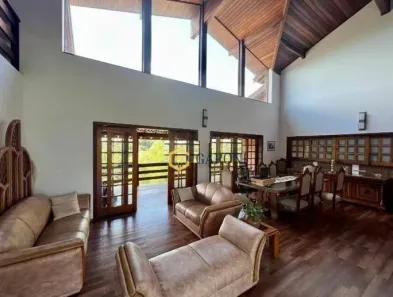 Fazenda/Sítio com 5 Quartos à venda, 562m² no Parque Valinhos, Valinhos