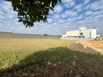 Lote/Terreno à venda, 450m² no Fazenda Santa Lúcia, Americana