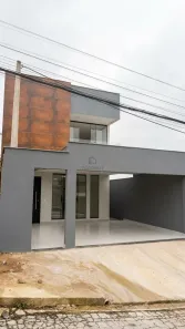 Casa com 4 Quartos à venda, 241m² no Jardim Belvedere, Volta Redonda