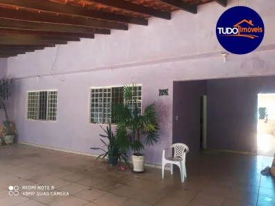 Casa com 3 Quartos à venda, 200m² no Setor Central, Brasília