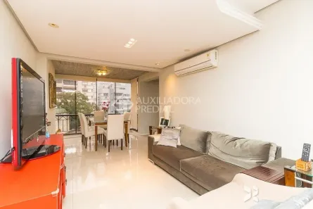 Apartamento com 3 Quartos à venda, 203m² no Rio Branco, Porto Alegre