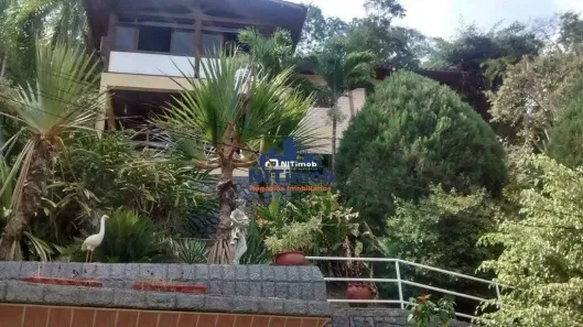 Casa com 4 Quartos à venda, 550m² no Itaipu, Niterói