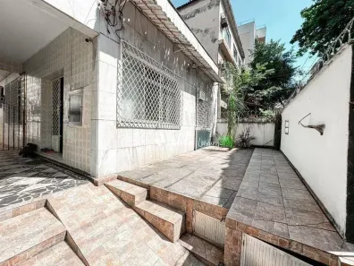 Casa com 3 Quartos à venda, 292m² no Grajaú, Rio de Janeiro