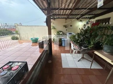Casa com 3 Quartos à venda, 227m² no Vila Santa Isabel, São Paulo
