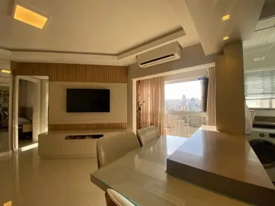 Apartamento com 2 Quartos para alugar, 70m² no Centro, Balneário Camboriú