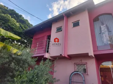 Sobrado com 4 Quartos à venda, 161m² no Jardim América, Goiânia