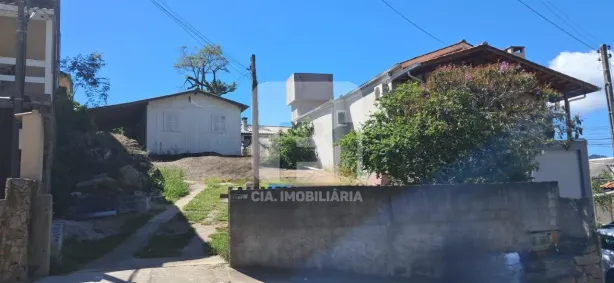 Lote/Terreno à venda, 517m² no Canasvieiras, Florianópolis