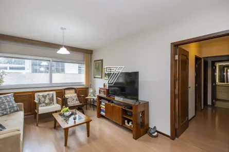 Apartamento com 2 Quartos para alugar, 104m² no Centro, Curitiba
