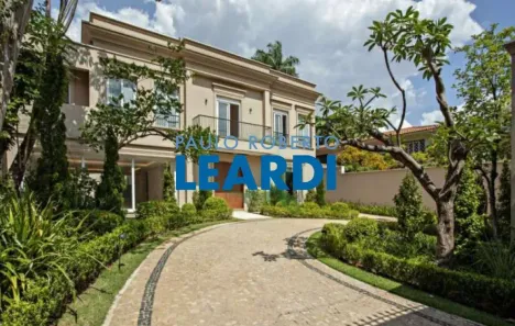 Casa com 5 Quartos à venda, 800m² no Jardim Europa, São Paulo