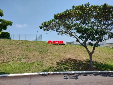 Lote/Terreno à venda, 758m² no Condomínio Residencial Altos da Quinta, São José dos Campos
