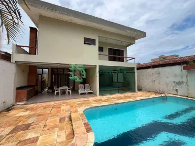 Sobrado com 5 Quartos à venda, 345m² no , Itanhaém